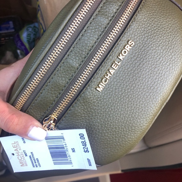 Michael khors Fannypack. Brand new! - Picture 2 of 3